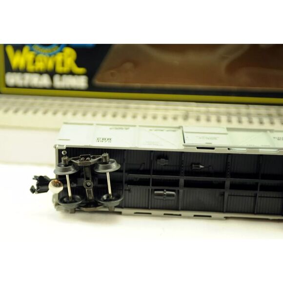 NIB-WEAVER ULTRA LINE COPPER BASIN RAILWAY OUTSIDE BRACED BOXCAR # 3975 - Picture 5 of 5